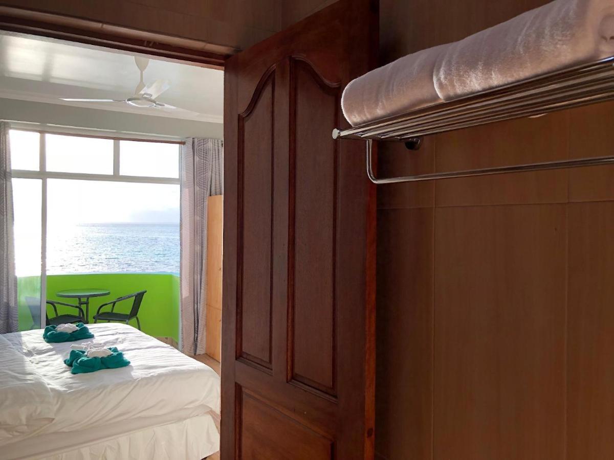 Nhà mặt đất 320 m² 11 phòng ngủ, 12 phòng tắm riêng ở Nam Đảo San Hô Male Guraidhoo  Ngoại thất bức ảnh