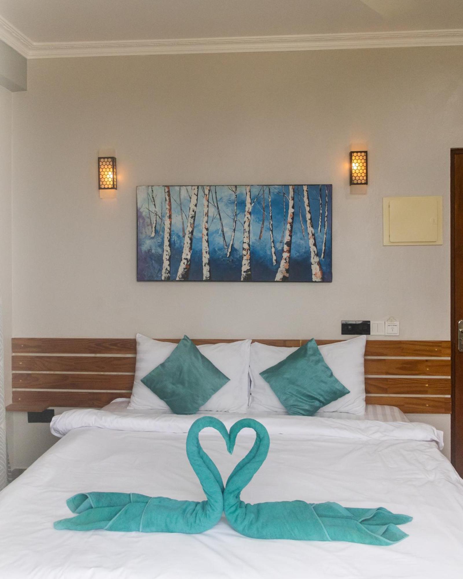 Nhà mặt đất 320 m² 11 phòng ngủ, 12 phòng tắm riêng ở Nam Đảo San Hô Male Guraidhoo  Ngoại thất bức ảnh