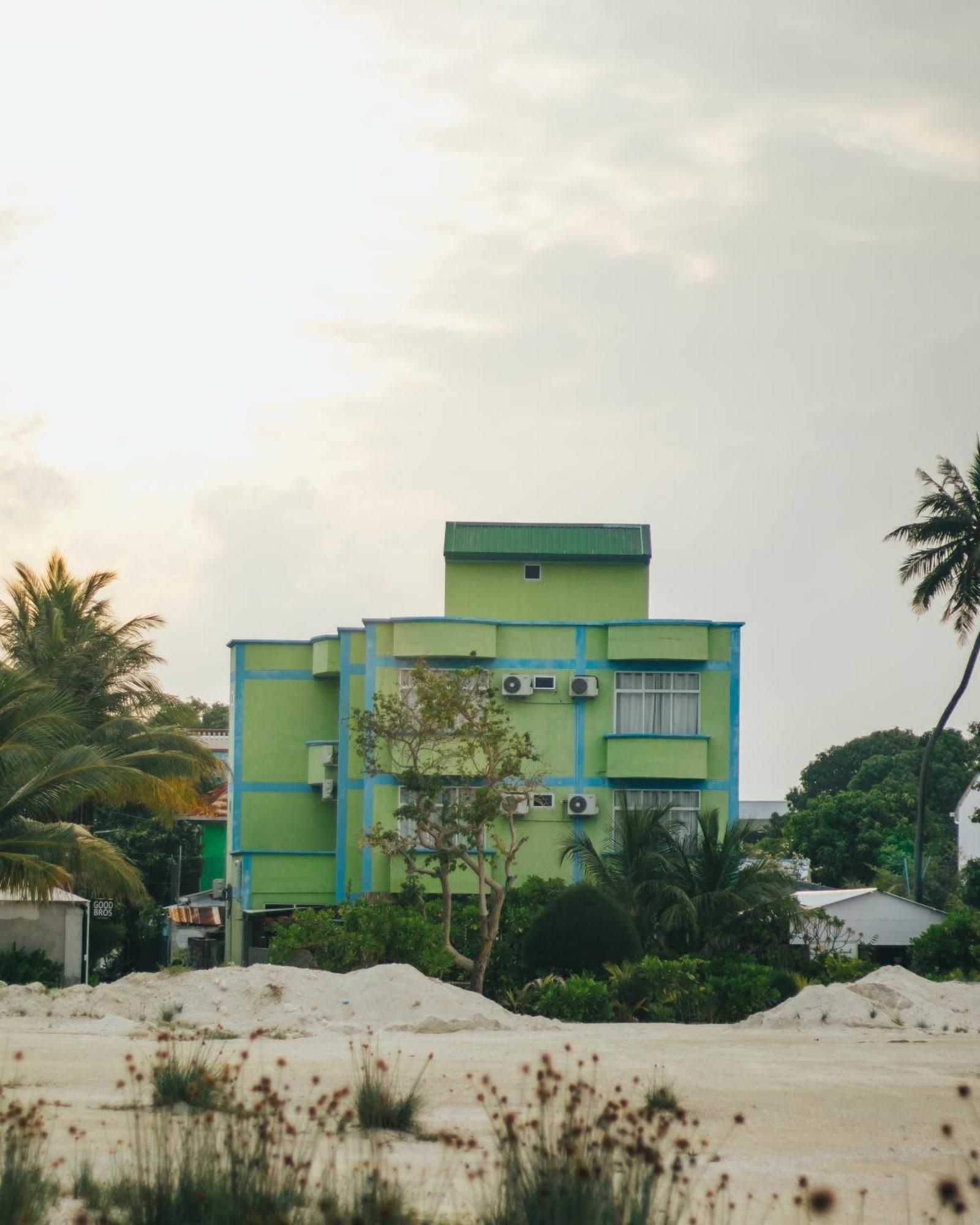 Nhà mặt đất 320 m² 11 phòng ngủ, 12 phòng tắm riêng ở Nam Đảo San Hô Male Guraidhoo  Ngoại thất bức ảnh