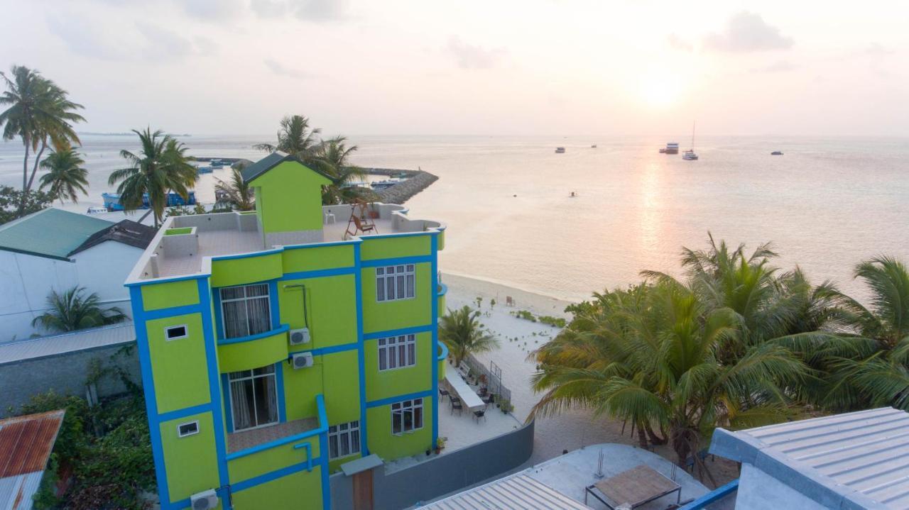 Nhà mặt đất 320 m² 11 phòng ngủ, 12 phòng tắm riêng ở Nam Đảo San Hô Male Guraidhoo  Ngoại thất bức ảnh